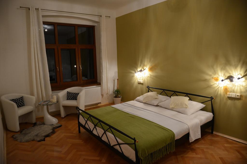 Apartment Rumunska Liberec Ngoại thất bức ảnh